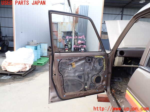 2UPJ-9238241260]ランクル60系(HJ61V)左前ドア 中古 ASAHI M284_5