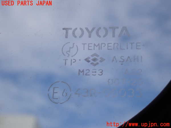 2UPJ-9238241380]ランクル60系(HJ61V)右クォーターガラス 中古 ASAHI M284 43R-00033_2