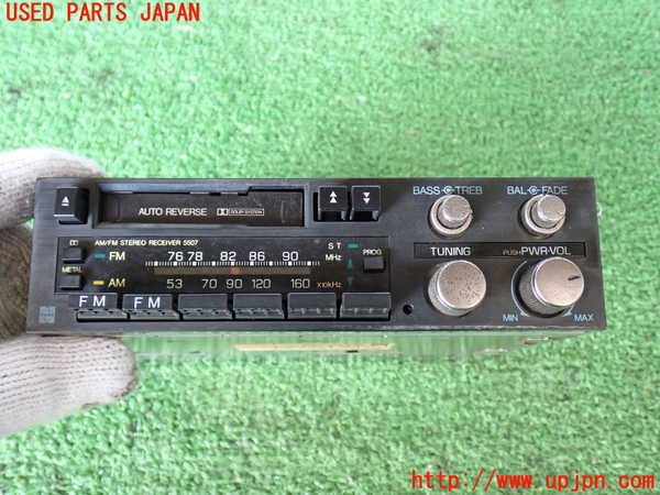 2UPJ-9238246475]ランクル60系(HJ61V)テープデッキ ジャンク_2