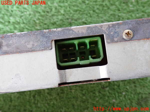 2UPJ-9238246525]ランクル60系(HJ61V)アンプ 中古_2