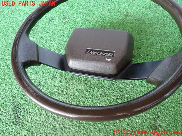 2UPJ-9238247855]ランクル60系(HJ61V)ステアリングホイール 中古_2