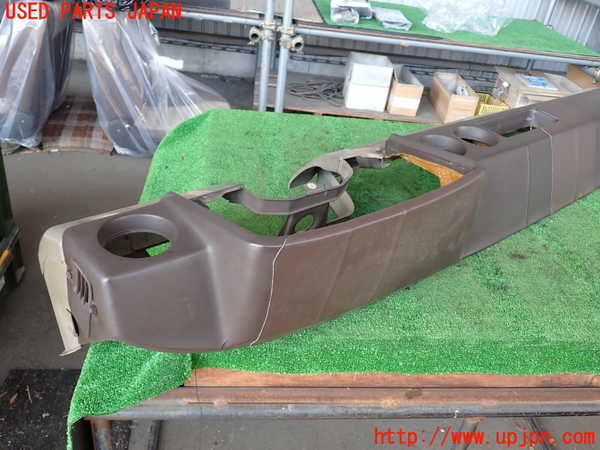 2UPJ-9238247505]ランクル60系(HJ61V)ダッシュボード ジャンク_3