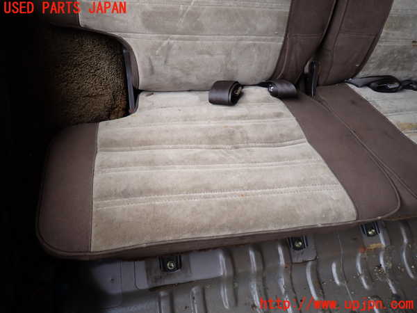 2UPJ-9238247145]ランクル60系(HJ61V)右2列目シート ジャンク_2