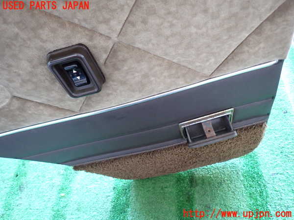 2UPJ-9238241324]ランクル60系(HJ61V)左後ドア内張り 中古_4