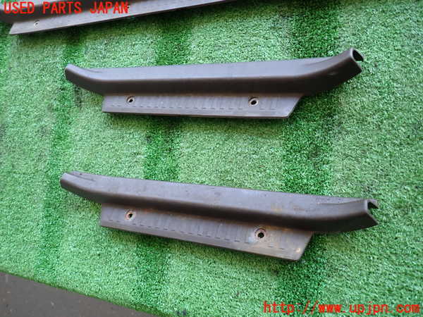 2UPJ-9238247740]ランクル60系(HJ61V)スカッフプレート 中古_3