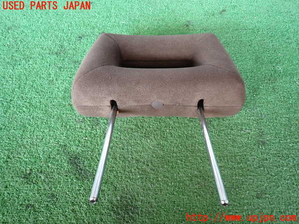 2UPJ-9238247040]ランクル60系(HJ61V)運転席ヘッドレスト 中古_2