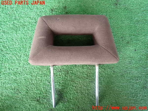 2UPJ-9238247150]ランクル60系(HJ61V)右2列目ヘッドレスト 中古_3