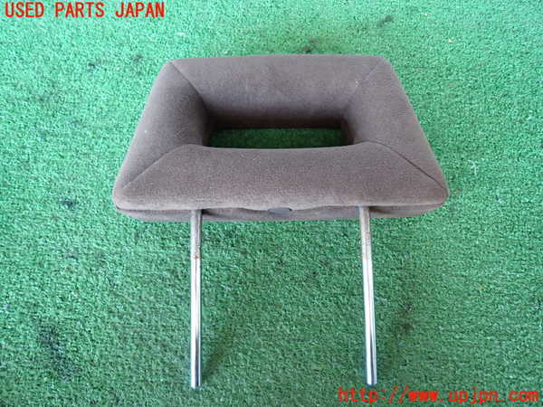 2UPJ-9238247180]ランクル60系(HJ61V)左2列目ヘッドレスト 中古_3