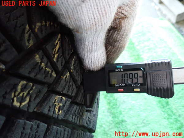 2UPJ-9238249026]ランクル60系(HJ61V)タイヤ　ホイール　1本① 215/80R15 中古_4