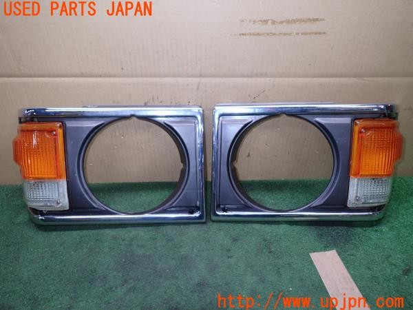 ランドクルーザー80(FZJ80G)後期 純正 74102-60070 灰皿 アッシュ
