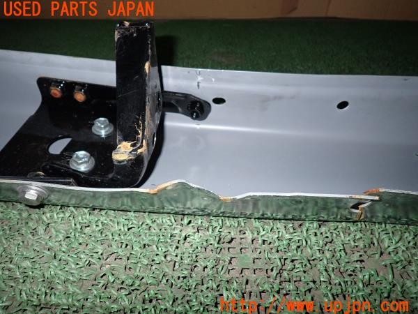 3UPJ=9238250048]ランドクルーザー80(FZJ80G)後期 社外 フロントバンパー メッキ 60フェイス車両 中古_5