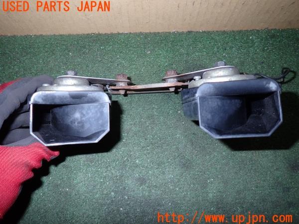 3UPJ=9238250563]ランドクルーザー80(FZJ80G)後期 MITSUBA ミツバ PROUD HORN HOS-02 ホーン クラクション 中古_3