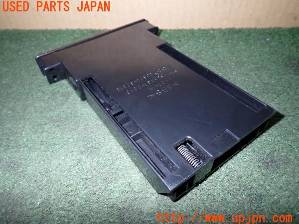 3UPJ=9238250631]ランドクルーザー80(FZJ80G)後期 純正 55620-60010 ドリンクホルダー ウッド 木目調 中古_3