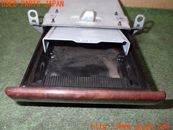 3UPJ=9238250652]ランドクルーザー80(FZJ80G)後期 純正 74102-60070 灰皿 アッシュトレイ ウッド 木目調 中古_4