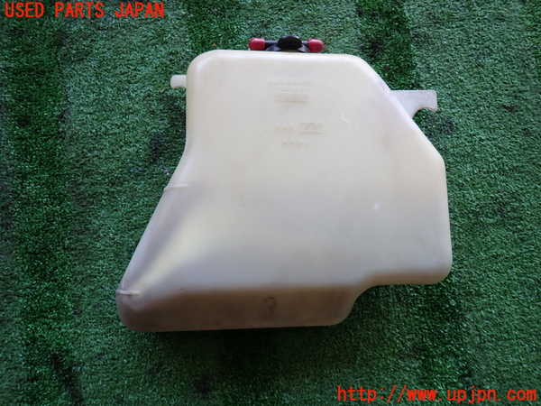 2UPJ-9238252410]ランクル80系(FZJ80G)ラジエータータンク 中古_3