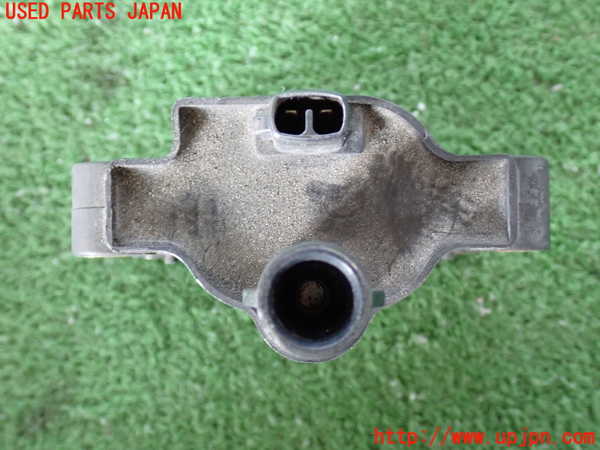 2UPJ-9238252601]ランクル80系(FZJ80G)イグニッションコイル1 中古_2