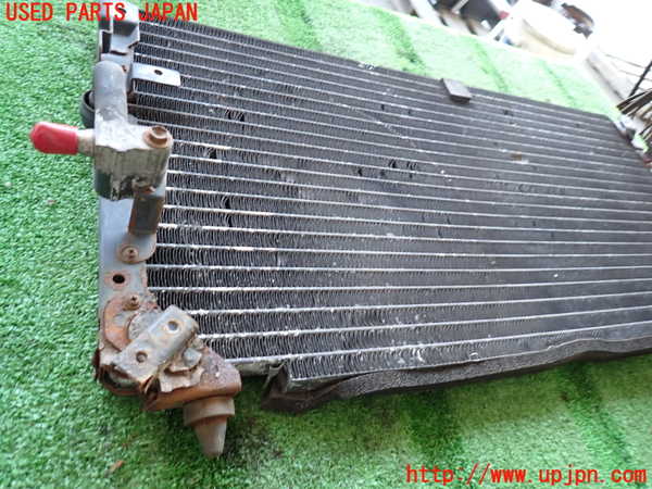 2UPJ-9238256031]ランクル80系(FZJ80G)エアコンコンデンサー1 中古_2