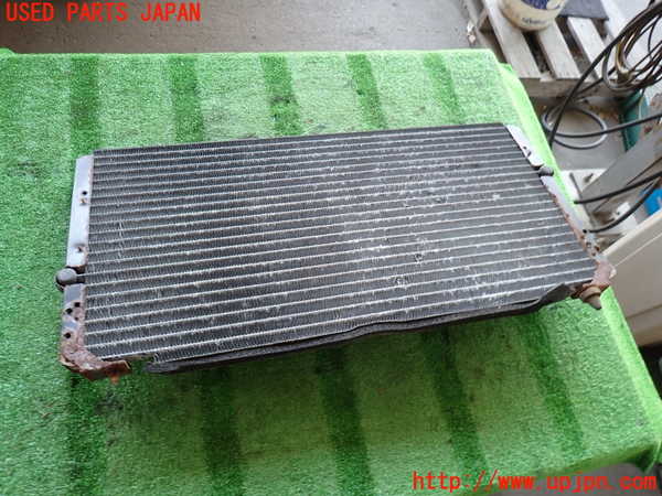 2UPJ-9238256031]ランクル80系(FZJ80G)エアコンコンデンサー1 中古_4