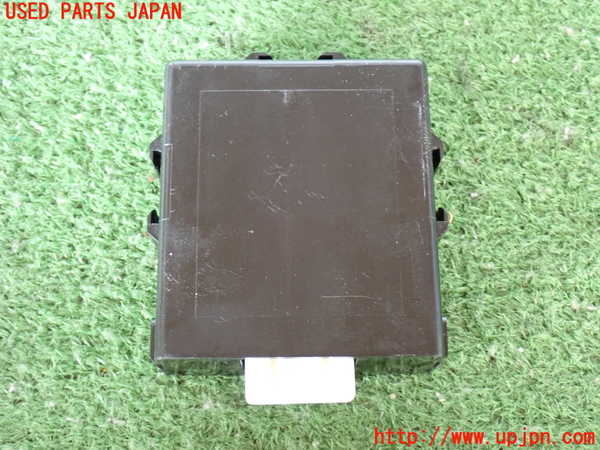 2UPJ-9238256135]ランクル80系(FZJ80G)パワステコンピューター 中古_3