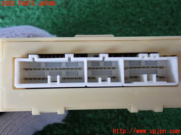 2UPJ-9238256147]ランクル80系(FZJ80G)コンピューター2 中古 88650-60092_2