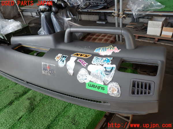 2UPJ-9238257505]ランクル80系(FZJ80G)ダッシュボード 中古_4