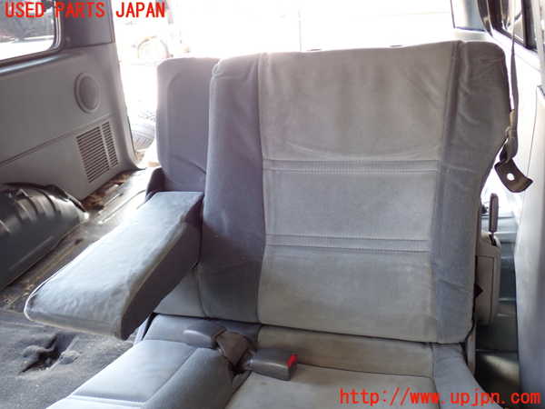 2UPJ-9238257175]ランクル80系(FZJ80G)左2列目シート 中古_3