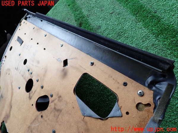 2UPJ-9238251294]ランクル80系(FZJ80G)右後ドア内張り 中古_4