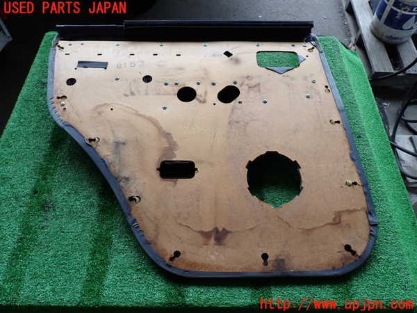 2UPJ-9238251294]ランクル80系(FZJ80G)右後ドア内張り 中古_5