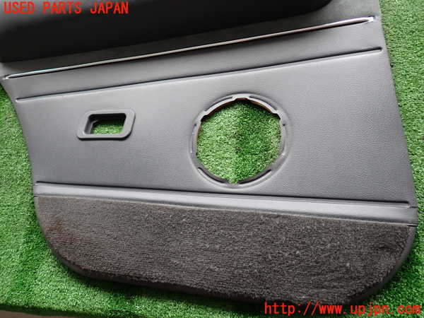 2UPJ-9238251324]ランクル80系(FZJ80G)左後ドア内張り 中古_2