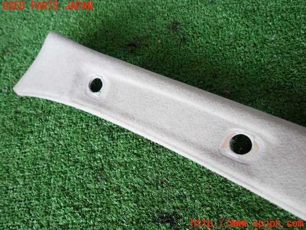 2UPJ-9238257660]ランクル80系(FZJ80G)左フロントピラートリム 中古_3