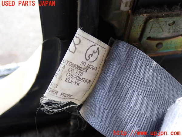2UPJ-9238257045]ランクル80系(FZJ80G)運転席シートベルト 中古_3