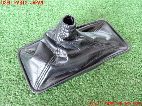 2UPJ-9238257575]ランクル80系(FZJ80G)シフトブーツ(トランスファ用) 中古_2