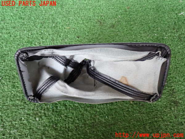 2UPJ-9238257575]ランクル80系(FZJ80G)シフトブーツ(トランスファ用) 中古_3