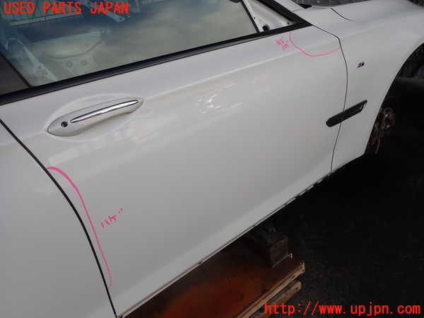 2UPJ-9238261230]BMW 740i(YA30)右前ドア (43R-001026) 中古 (F01)_2