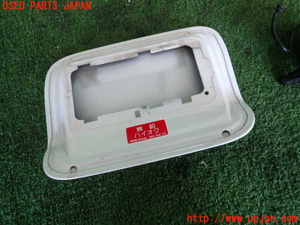 2UPJ-9238261690]BMW 740i(YA30)フューエルリッド 中古 (F01)_2