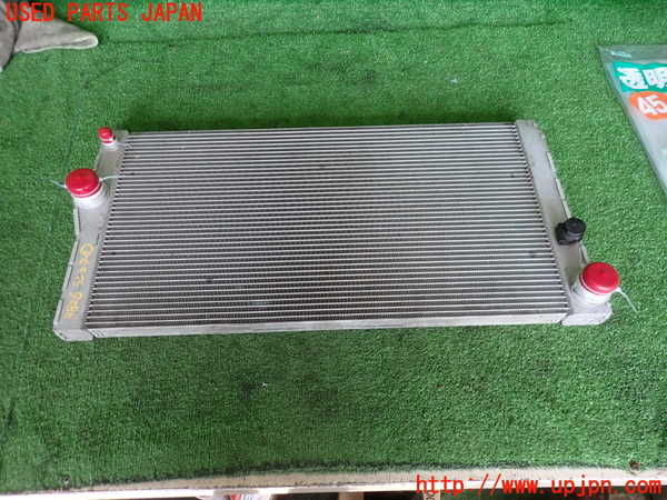 2UPJ-9238262321]BMW 740i(YA30)ラジエーター1 中古 (F01)_3
