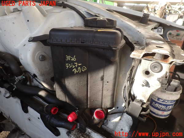 2UPJ-9238262410]BMW 740i(YA30)ラジエータータンク 中古 (F01)_2