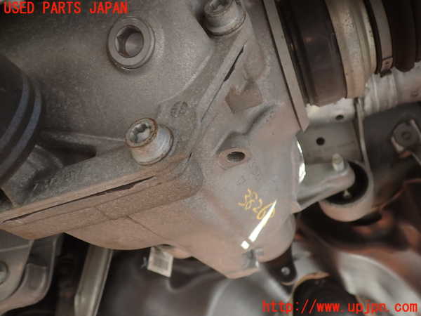 2UPJ-9238264355]BMW 740i(YA30)リアデフ 中古 (F01)_2