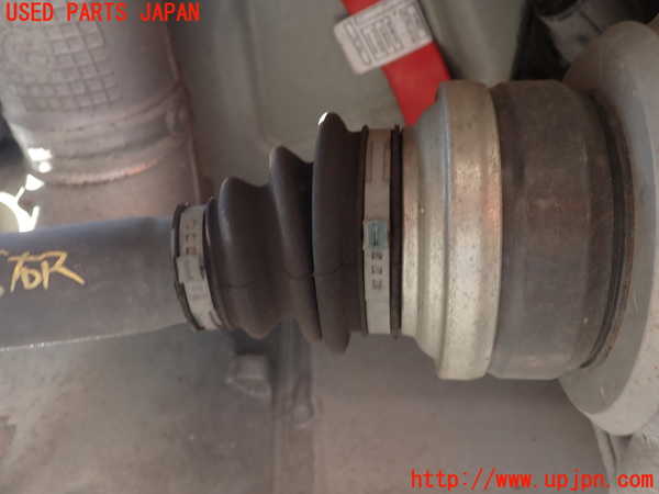 2UPJ-9238264020]BMW 740i(YA30)右リアドライブシャフト 中古 (F01)_3