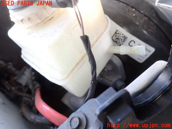 2UPJ-9238264050]BMW 740i(YA30)ブレーキマスターシリンダー 中古 (F01)_2
