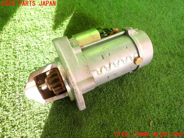 2UPJ-9238266010]BMW 740i(YA30)セルモーター 中古 (F01)_2