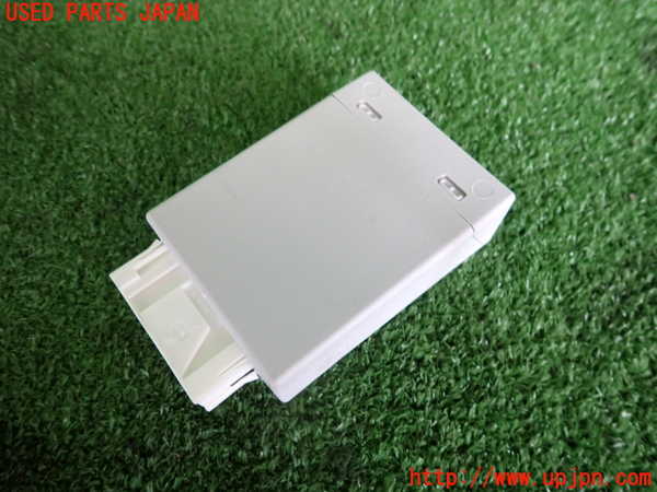 2UPJ-9238266120]BMW 740i(YA30)サスペンションコンピューター 中古 (F01)_2