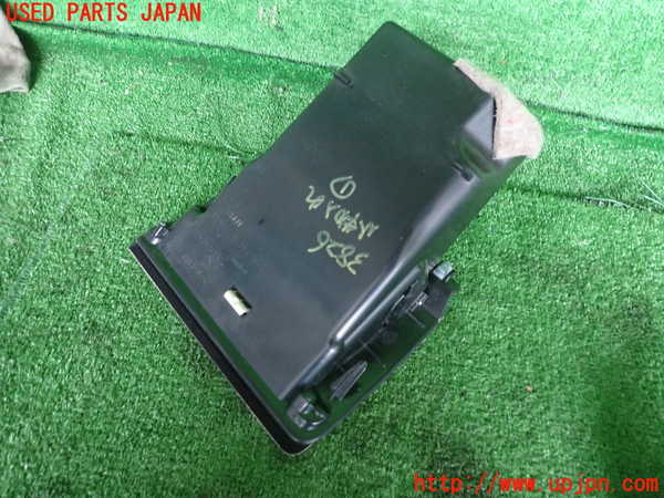 2UPJ-9238267841]BMW 740i(YA30)小物入れ1 中古 (F01)_2