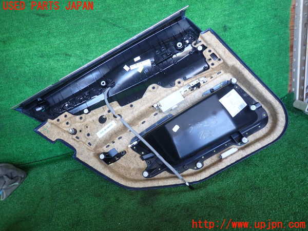 2UPJ-9238261294]BMW 740i(YA30)右後ドア内張り 中古 (F01)_4