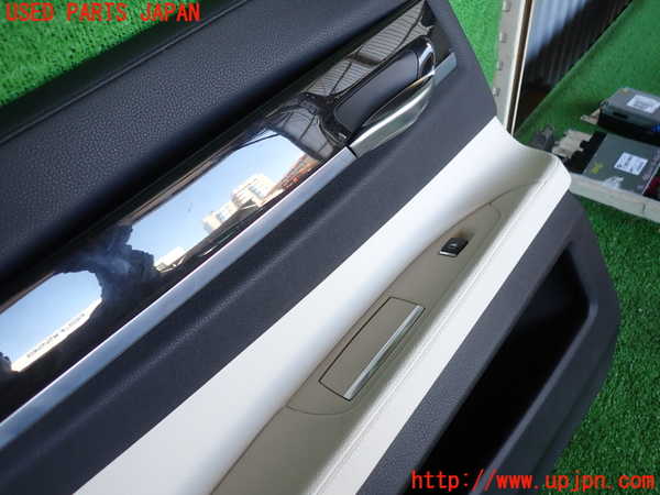 2UPJ-9238261324]BMW 740i(YA30)左後ドア内張り 中古 (F01)_2