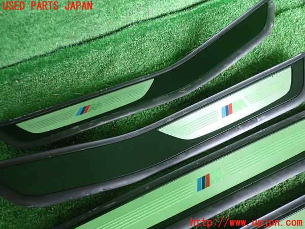 2UPJ-9238267740]BMW 740i(YA30)スカッフプレート 中古 (F01)_3