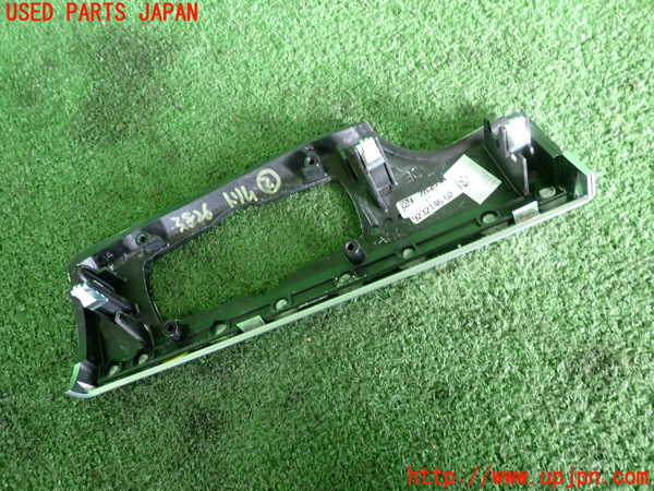 2UPJ-9238267692]BMW 740i(YA30)内装トリム類2 中古 (F01)_2