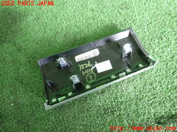2UPJ-9238267693]BMW 740i(YA30)内装トリム類3 中古 (F01)_2