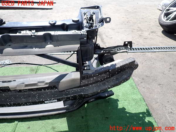 2UPJ-9238271041]BMW M135i(1B30)コアサポート 中古_2