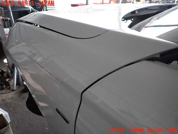 2UPJ-9238271082]BMW M135i(1B30)左前フェンダー 中古_2